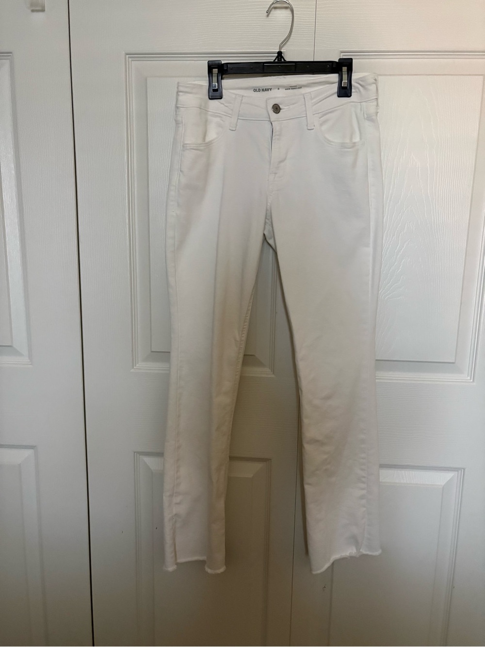 Old Navy White Cropped Straight Jeans
